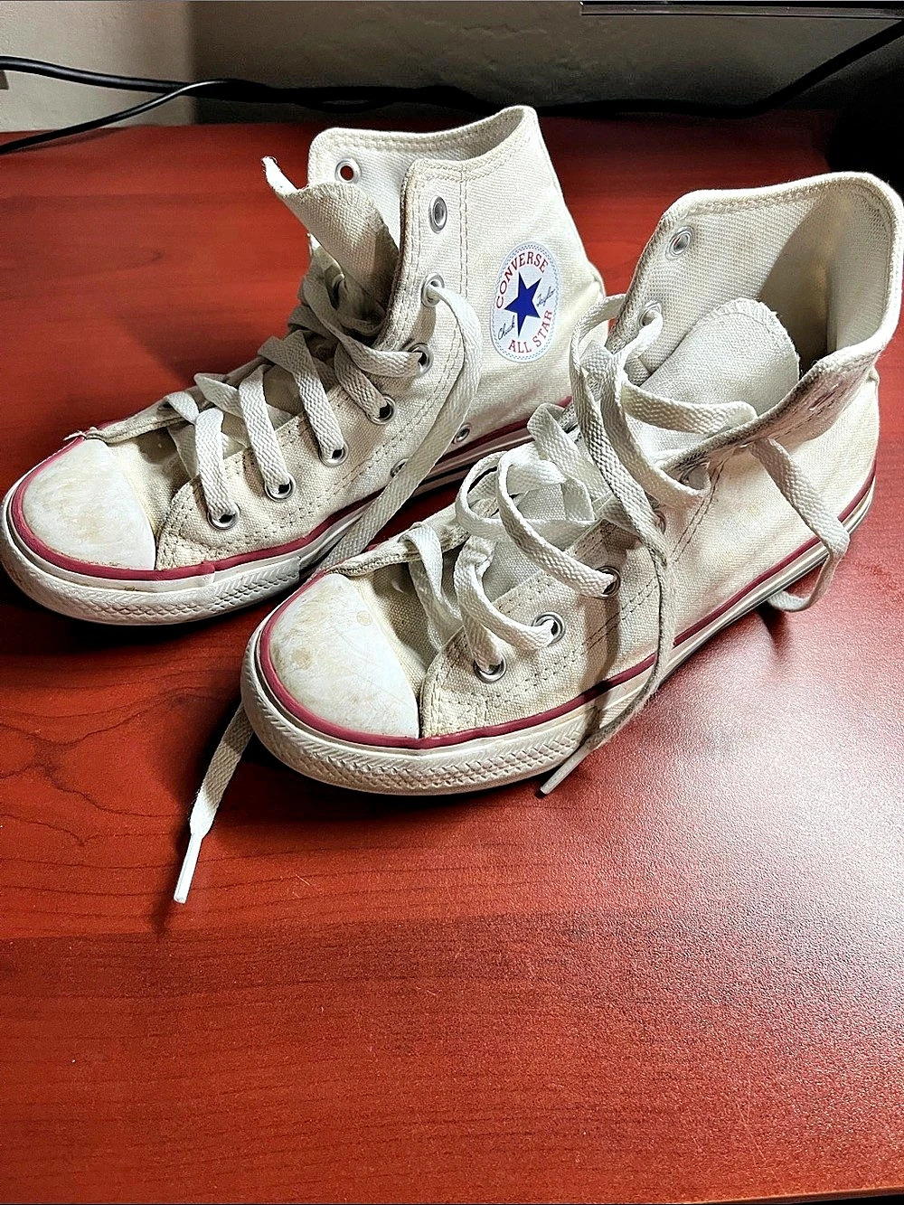 Converse Chuck Taylor All Star Sneakers White US 2 - Picture 2 of 5